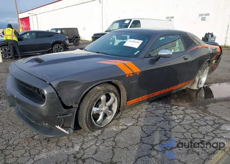 2019 Dodge Challenger R/T из США, поврежденный, VIN 2C3CDZBT6KH652184